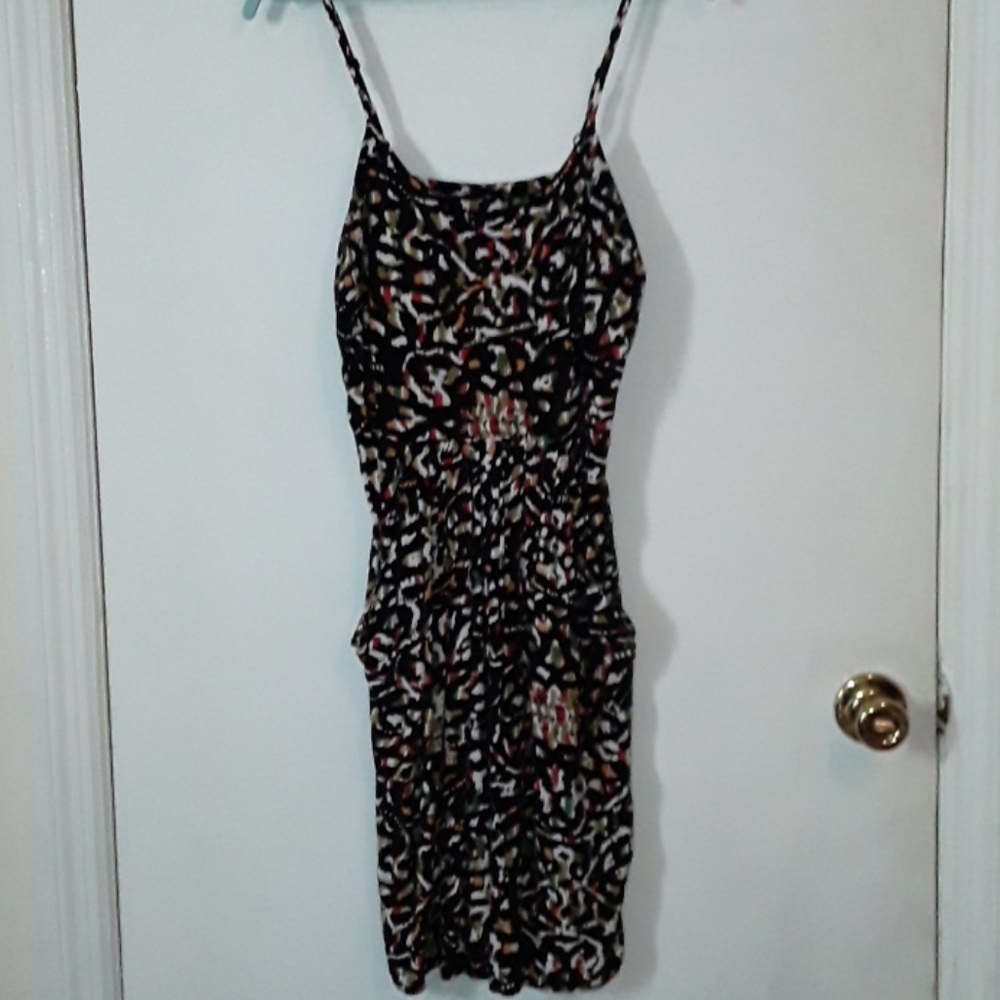 Dress - Picture 2 of 4